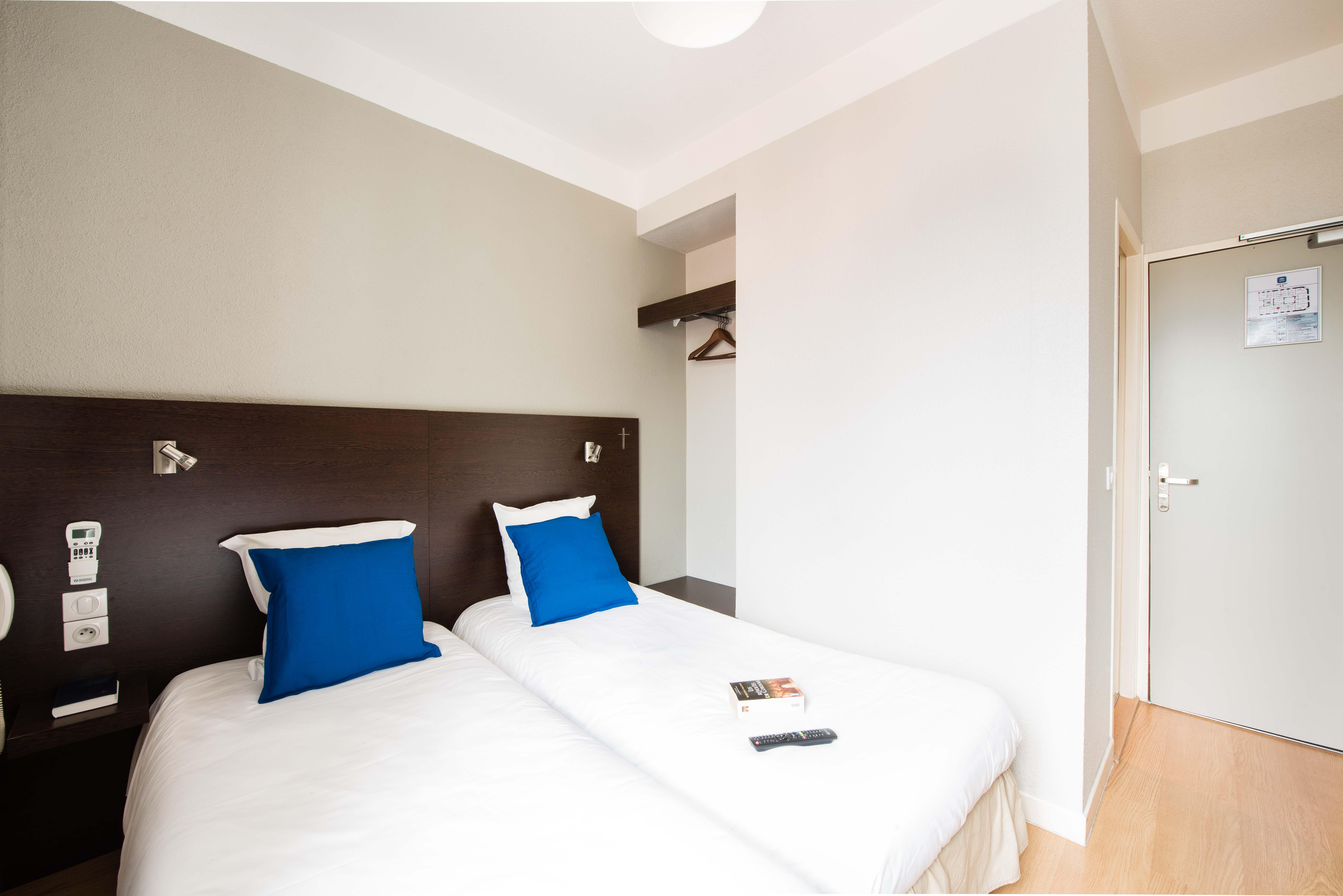 Atrium Mondial 3*