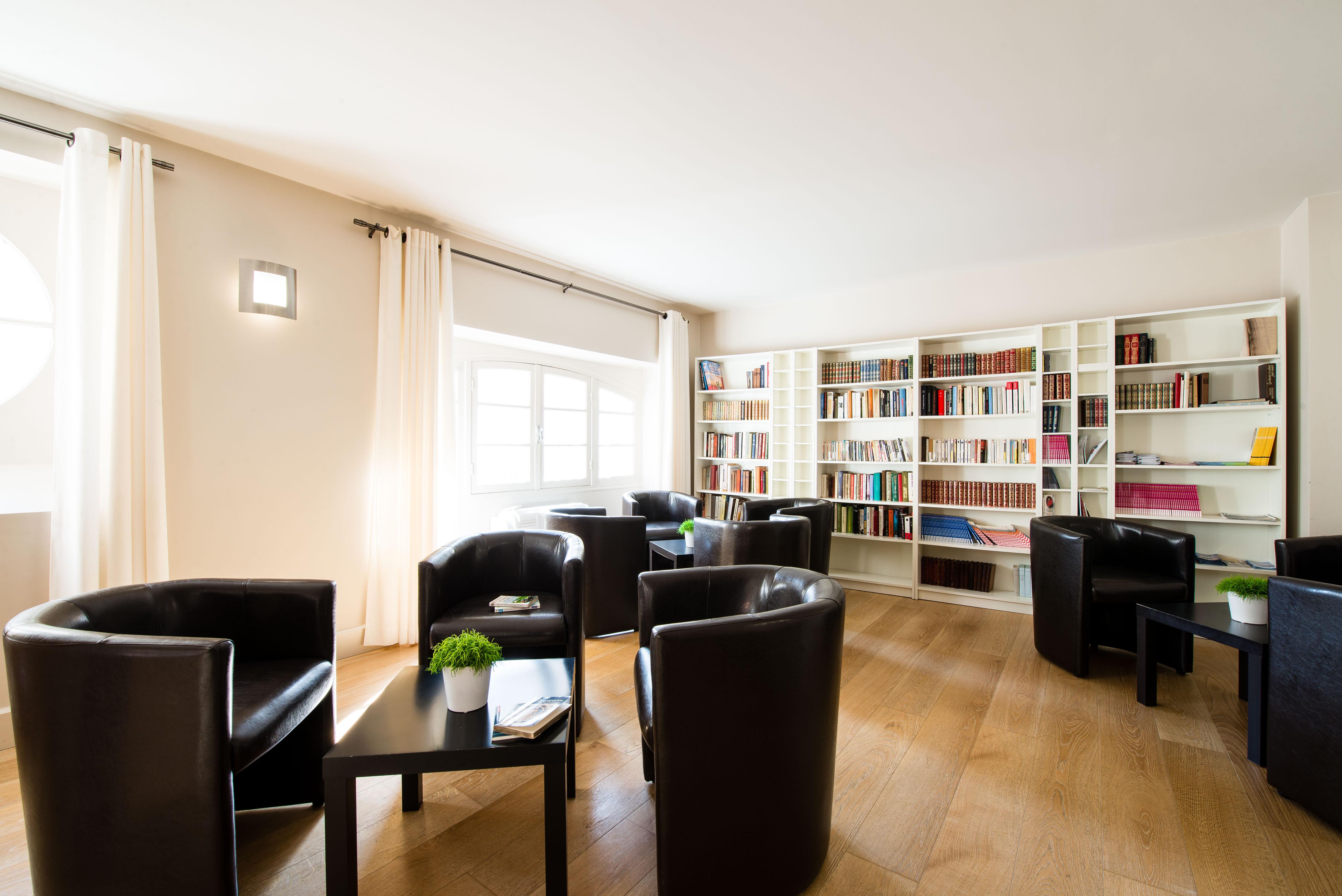Hotel Atrium Mondial